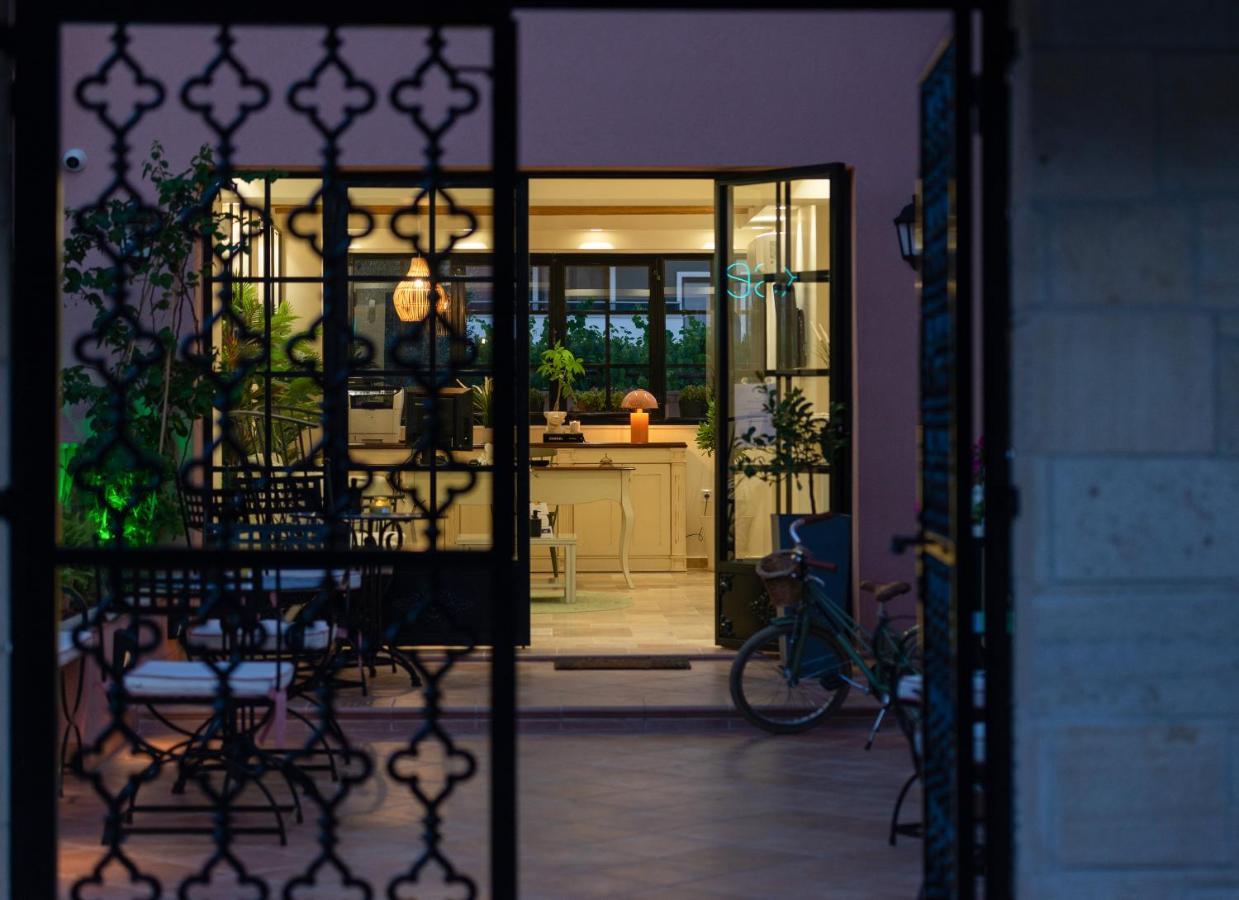 Kseynasa Suites Nikiti  Exterior foto
