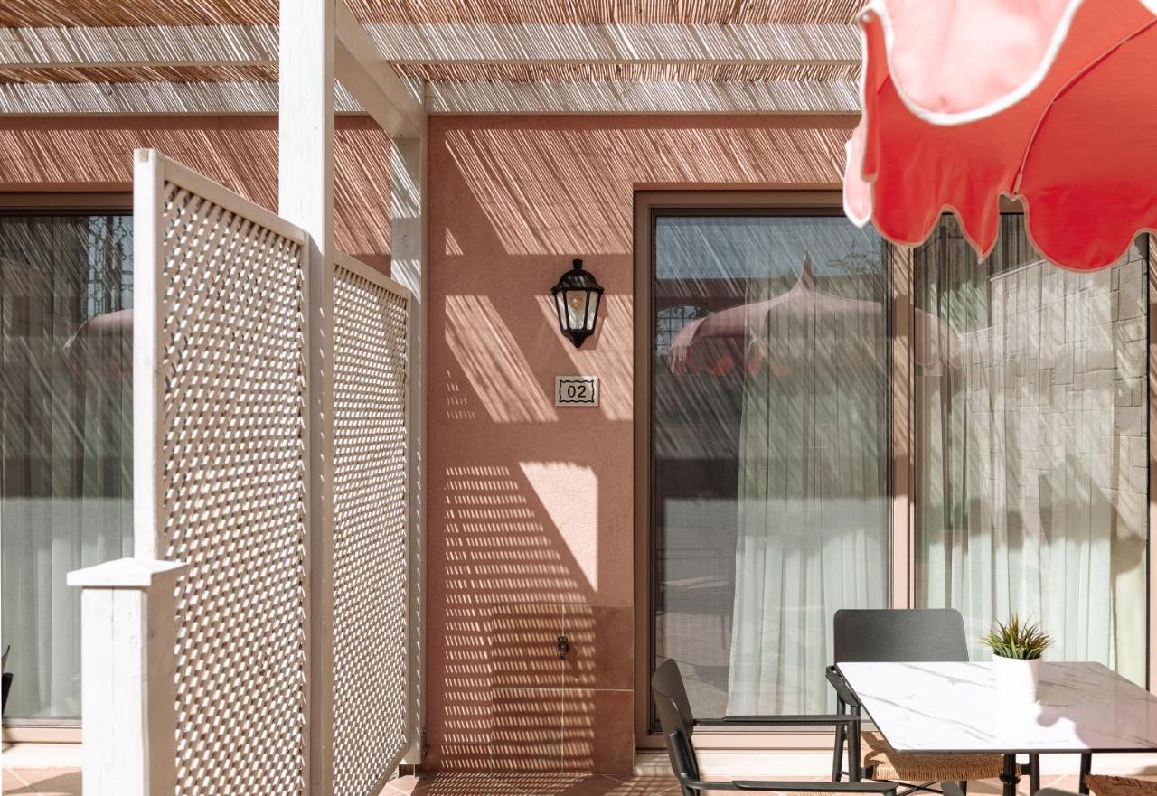 Kseynasa Suites Nikiti  Exterior foto